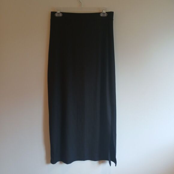 SheIn Black Maxi Skirt Large Pull On Mid Rise Ribbed Slit Casual Goth - Picture 2 of 10